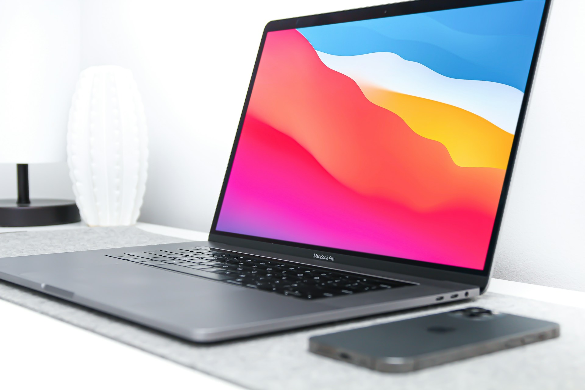 MacBook Airが欲しい理由｜ブログと動画編集用に中古M1モデルをイオシスで検討中